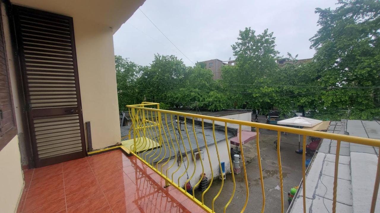 Traveler Hostel Шкодер Экстерьер фото