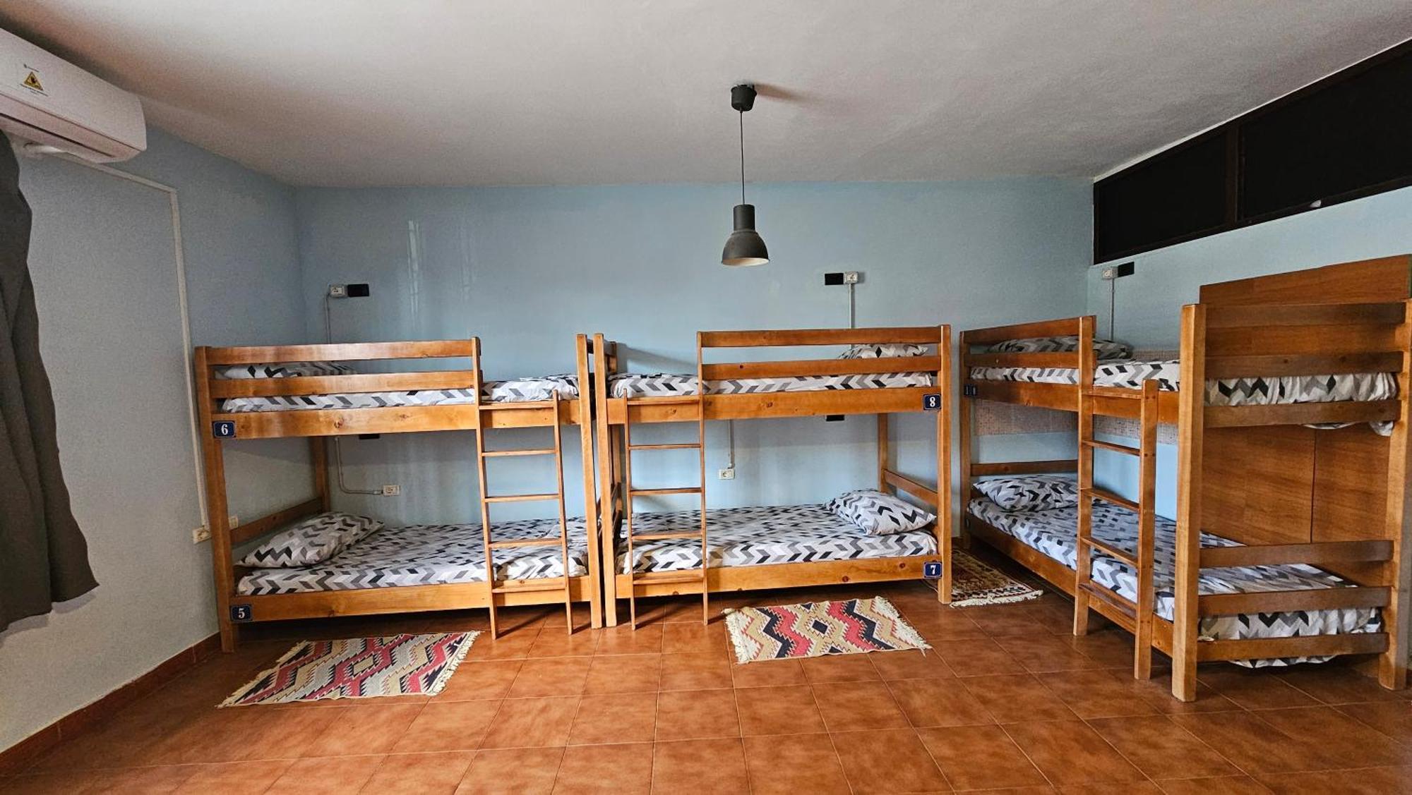 Traveler Hostel Шкодер Экстерьер фото